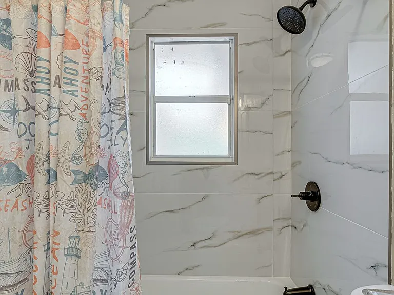 5065 White Ave — Photo 16