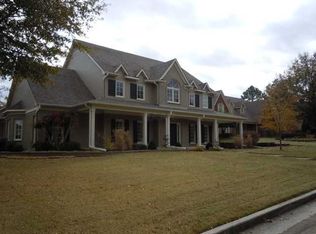 2676 Burton Briar Cir, Collierville, TN 38017