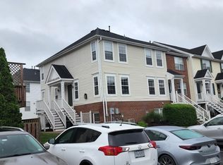 8015 Chamois Ct, Manassas, VA 20109