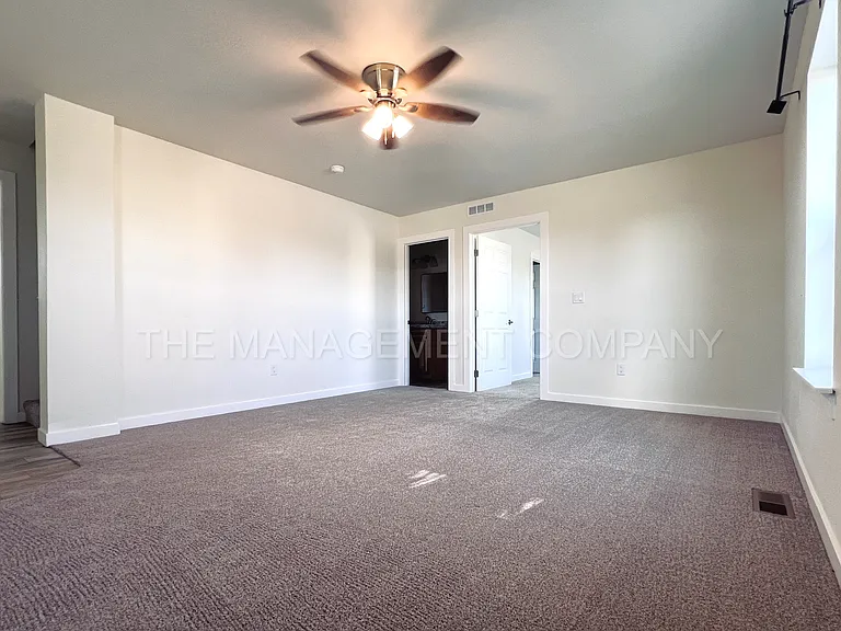 3536 N 2300 E — Photo 3