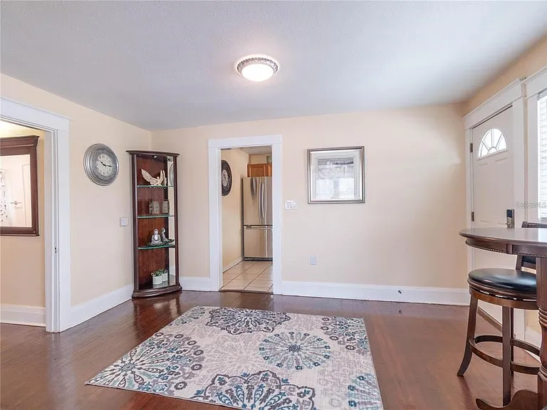 103 E Mohawk Ave #B — Photo 5