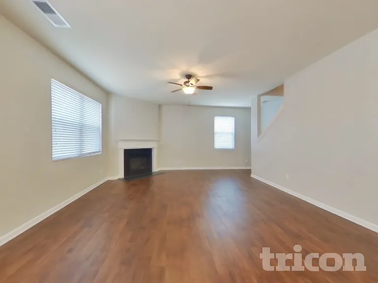 38 Possum Creek Ln — Photo 2