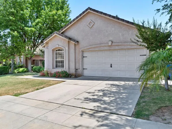2841 E Brandon Ln, Fresno, CA 93720
