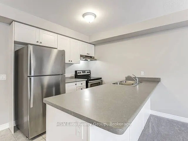 863 Cook Cres — Photo 13