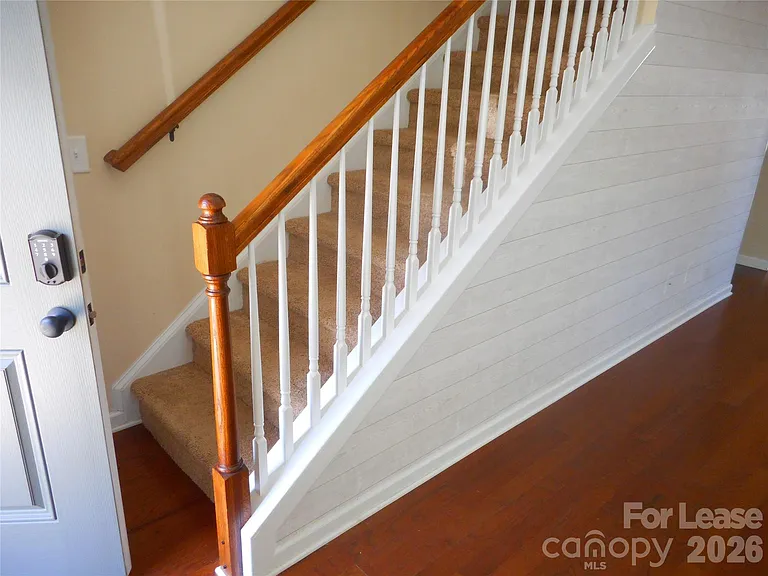 418 Windsor Gate Dr — Photo 16