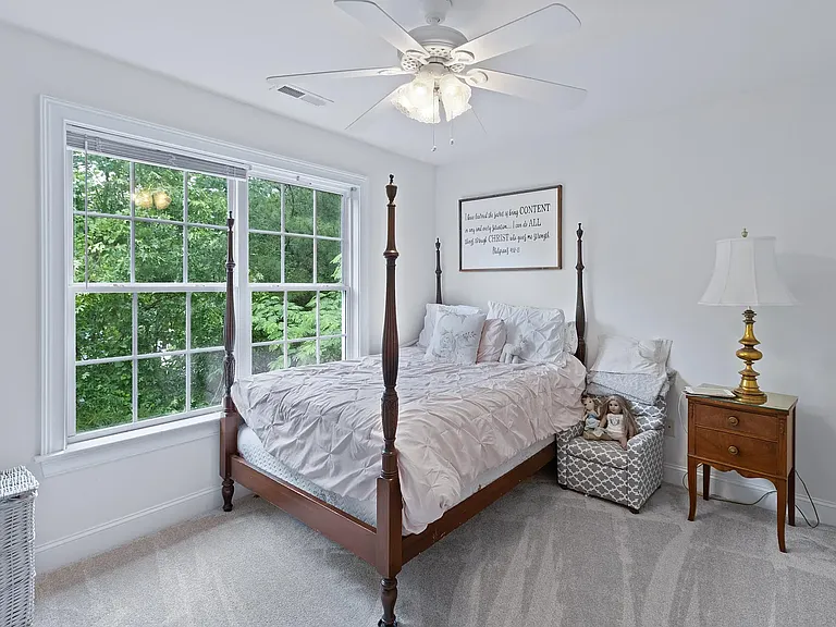 1362 Springview Dr — Photo 14