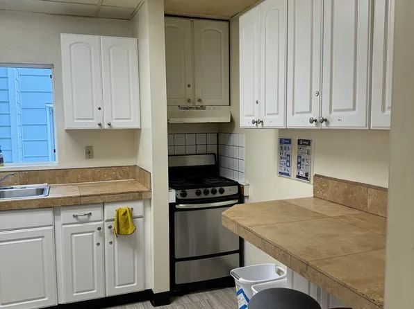 LK4528, 4528 20th Ave NE #F45e62a76, Seattle, WA 98105