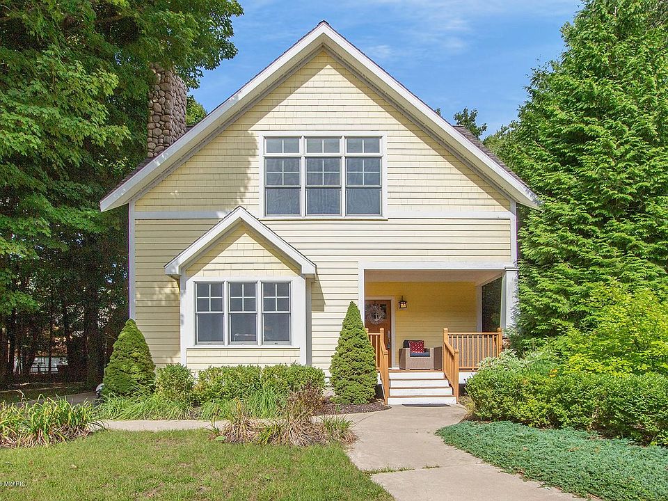 1st image of 211 Brockway Ave