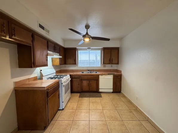 1919 Forrest Street, 1919 Forrest St APT 1, Bakersfield, CA 93304