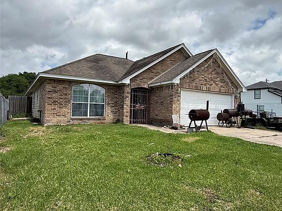 3rd image of 5417 Ricky St