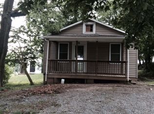 29 Clems Dr, Charles Town, WV 25438