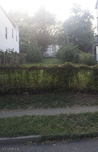 1st image of 79 N Grove St