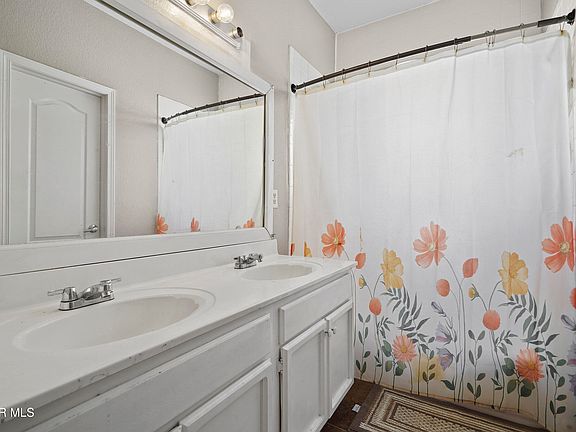 5th image of 529 Northwyck Way