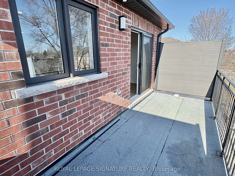 981 Glencairn Ave #2 — Photo 5