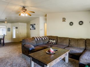 16655 Thompson Ln, Redding, CA 96001