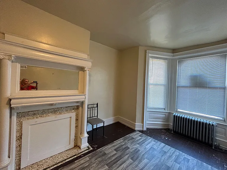 1330 West Hunting Park Avenue — Photo 4