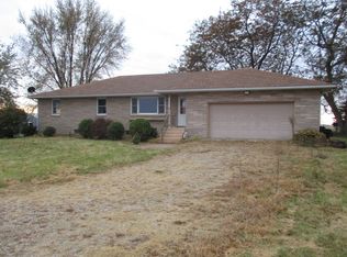 8776 Backbone Rd, Sheffield, IL 61361
