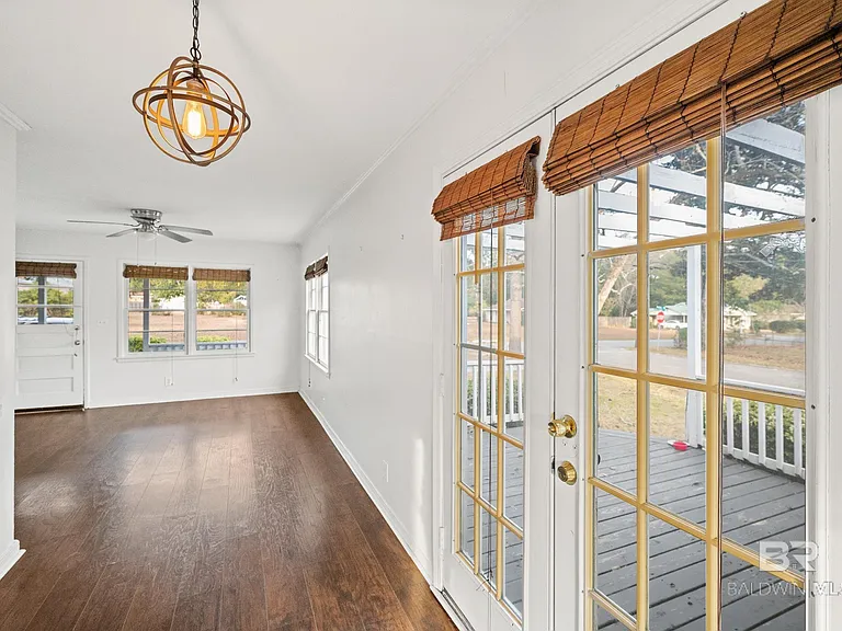 358 Pecan Ave — Photo 11