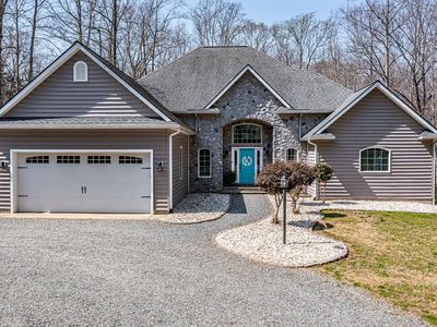 335 Heron Dr, Weems, VA, 22576