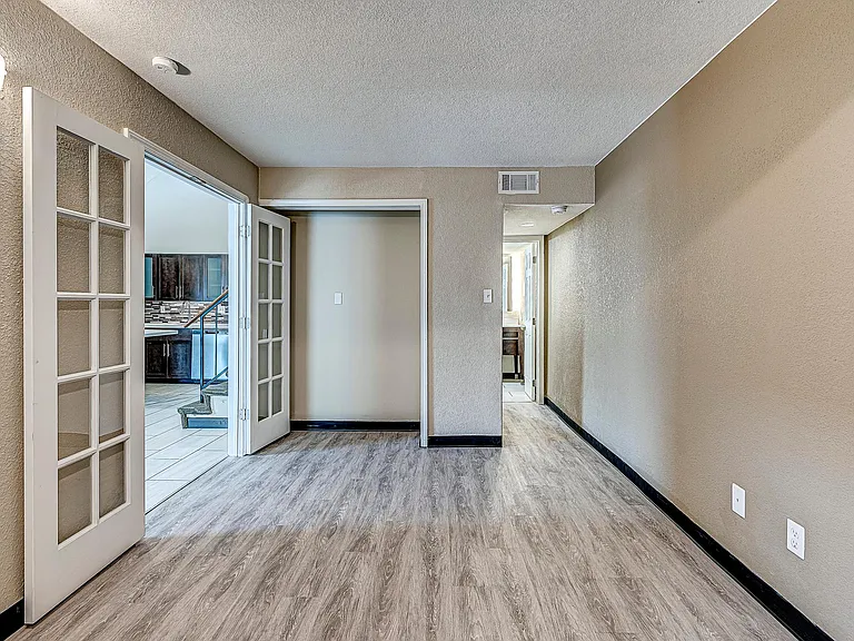 3553 Founders Rd #2 — Photo 50