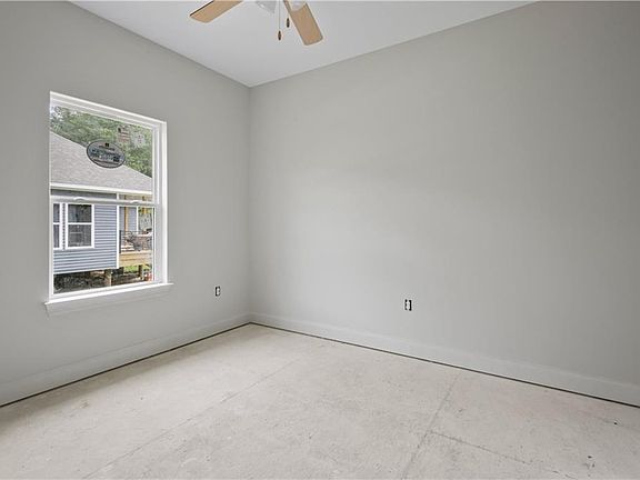 5th image of 61058 N Mill Rd