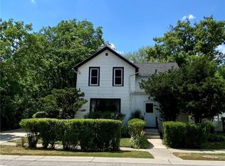 5910 Goodrich Rd, Clarence Center, NY 14032