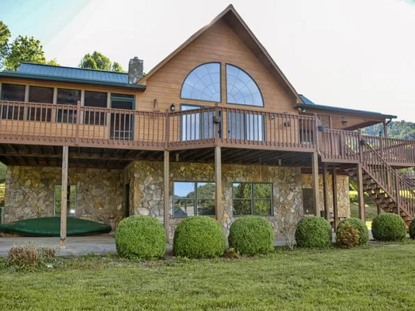300 N River Ln, Butler, TN 37640