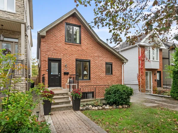 87 Rhodes Ave, Toronto, ON M4L 2Z8