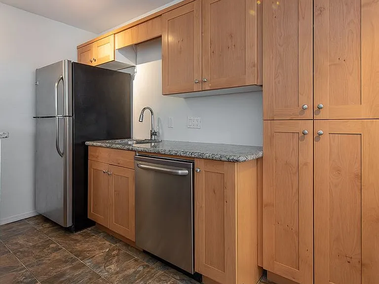 8224 169th Ave NE #D4 — Photo 2
