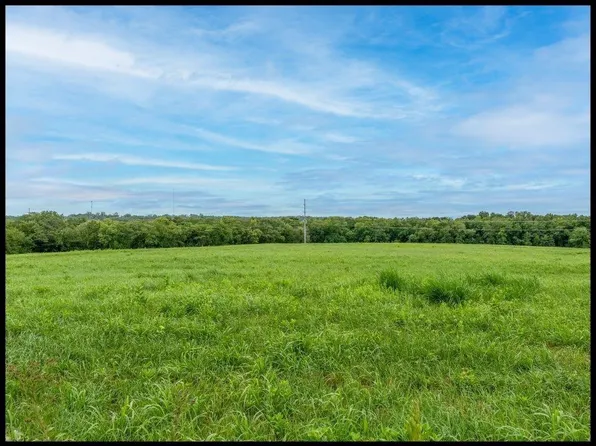 115 Knob Noster Rd, Knob Noster, MO 65336