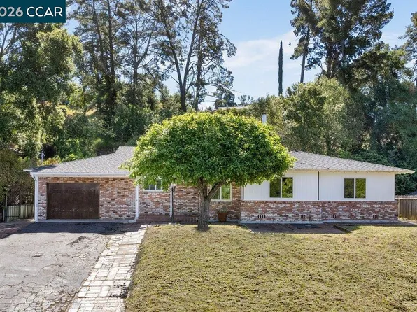 8 Ramona Dr, Orinda, CA 94563