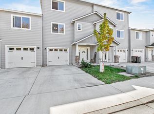 3426 Sharon Way, White City, OR 97503