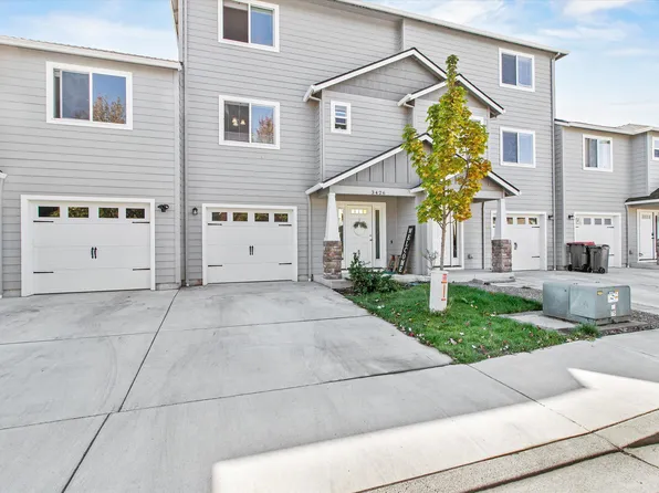 3426 Sharon Way, White City, OR 97503