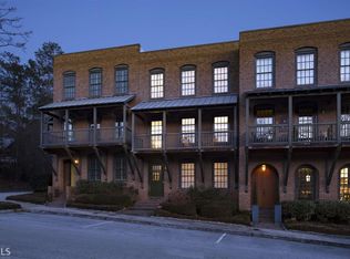 9062 Selborne Ln #98, Chattahoochee Hills, GA 30268