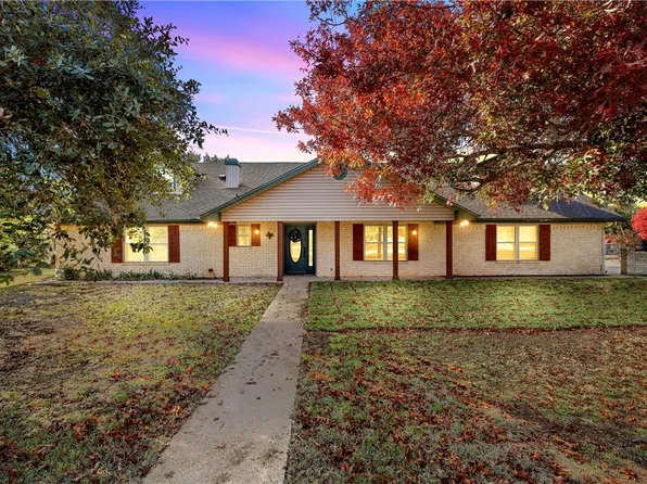 130 Spring Ln, China Spring, TX 76633