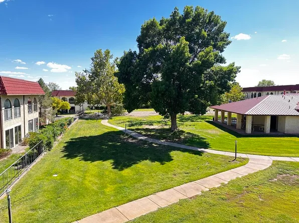 819 Country Club Dr SE APT 2B, Rio Rancho, NM 87124