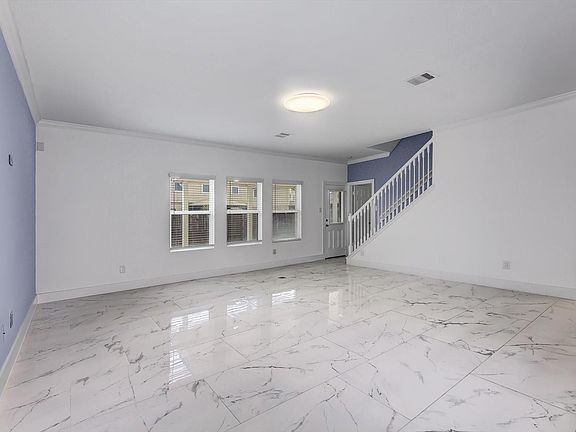 5th image of 18307 Grove Fair Ct