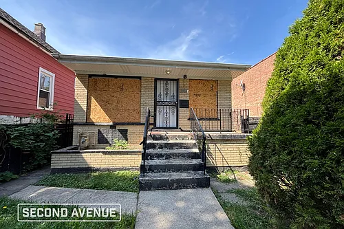 8028 S Union Ave Photo 1