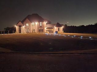 1145 Pebble View Dr, Byhalia, MS 38611