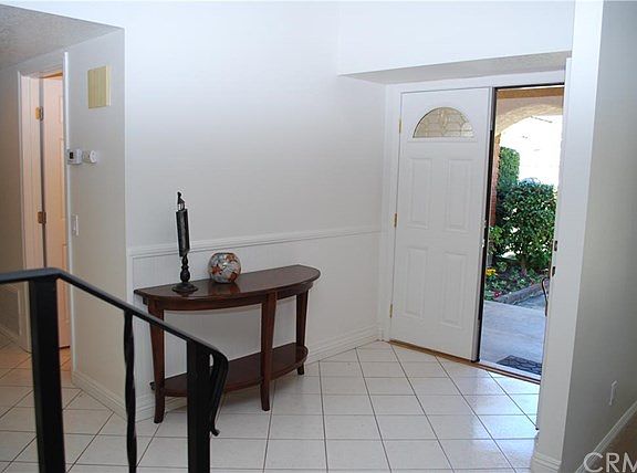 3rd image of 10647 Heather St