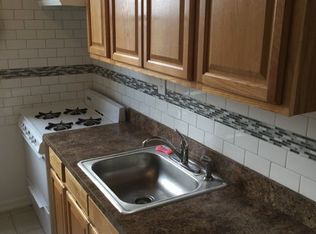3240 46th St APT 3C, Astoria, NY 11103