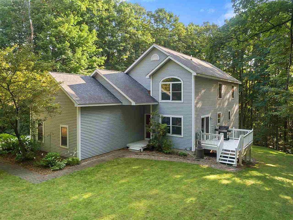 1st image of 35 Whispering Woods Dr