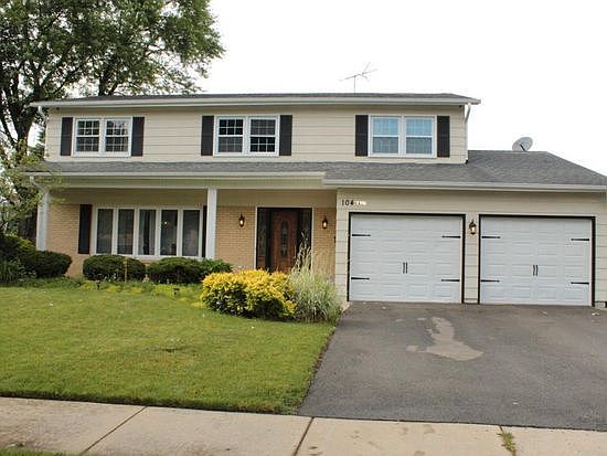 1st image of 104 E Berkley Dr