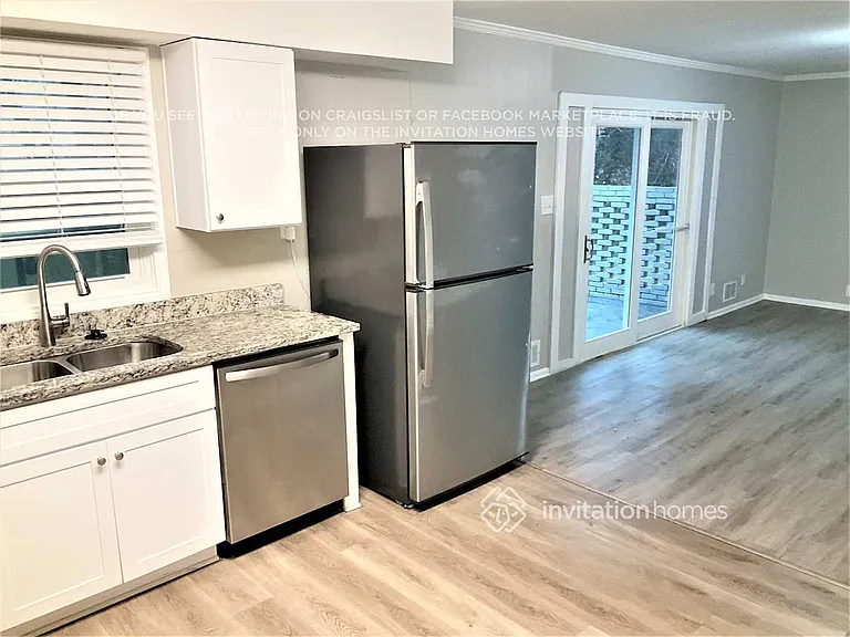2813 Battlecrest Dr — Photo 5