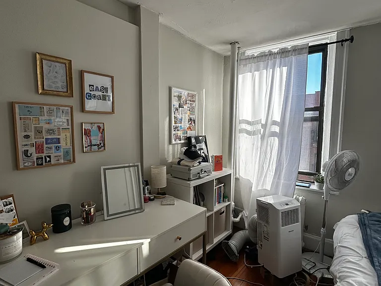 220 Hanover St #15 — Photo 31