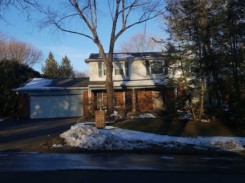 1st image of 2972 Courville Dr