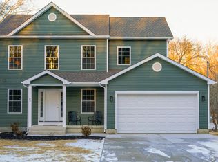 83 E Atlantic Ave, Clementon, NJ 08021