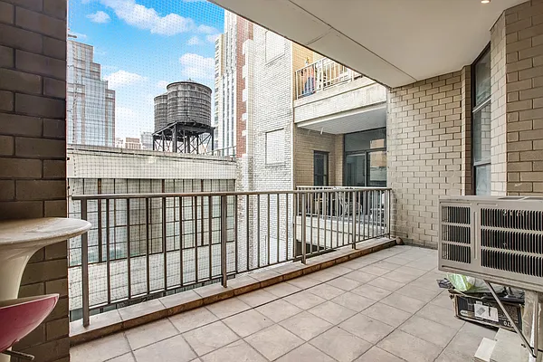 Rented by Compass | media 4