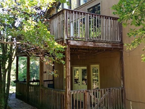 240 Tank Rd, Box Springs, GA 31801