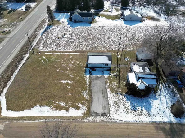 7230 Park Ave, Lexington, MI 48450